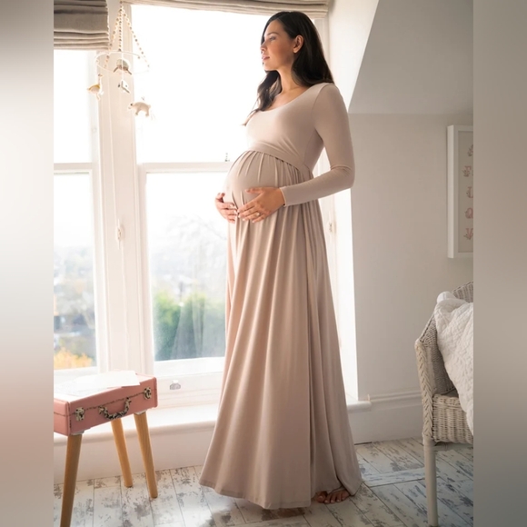 LUXE BY SERAPHINE Long Sleeve Maternity to Nursing Maxi Dress NWT - Picture 2 of 8